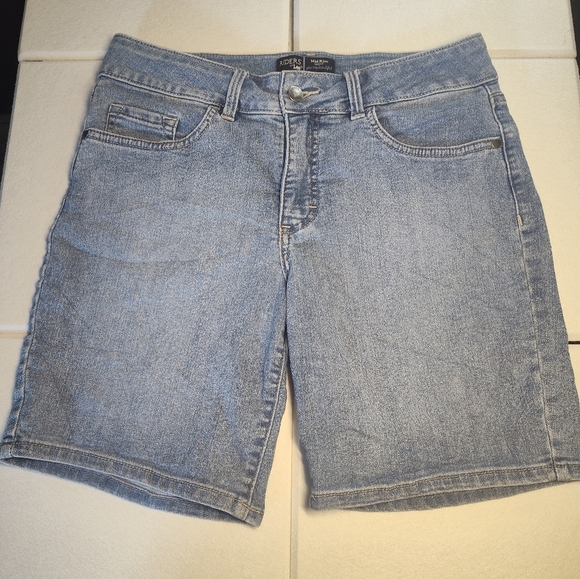 Light Blue Denim Shorts Mid Rise Size 10 #222 - Picture 1 of 4